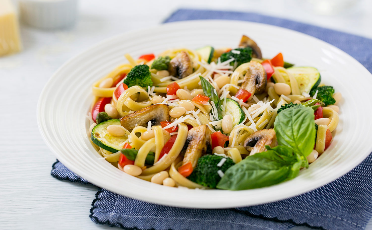Linguini with Navy Beans & Vegetables